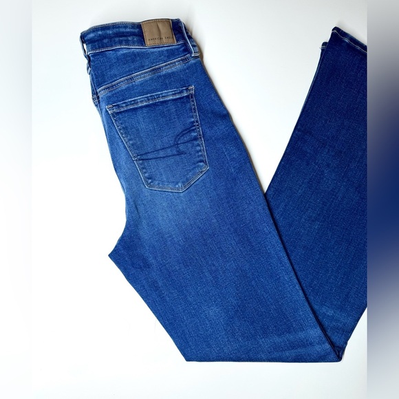 American Eagle Women's Super High Rise Flare Jeans Size- 10 Regular - Picture 9 of 11